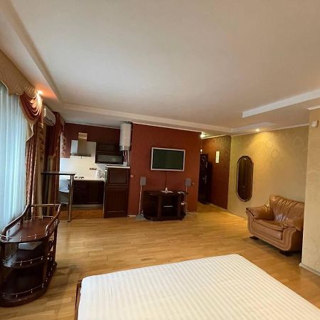 One Bedroom Kreschatik Str 4 Киев Экстерьер фото